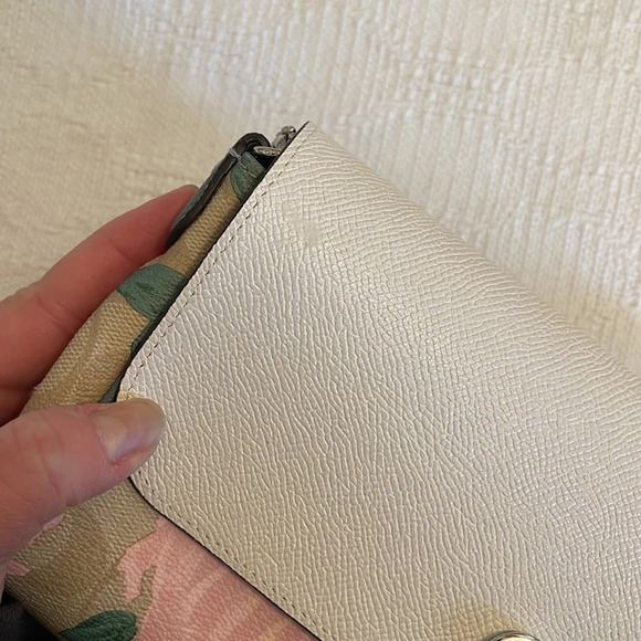 COACH -camo rose logo reverse crossbody - NWT - Picture 5 of 12